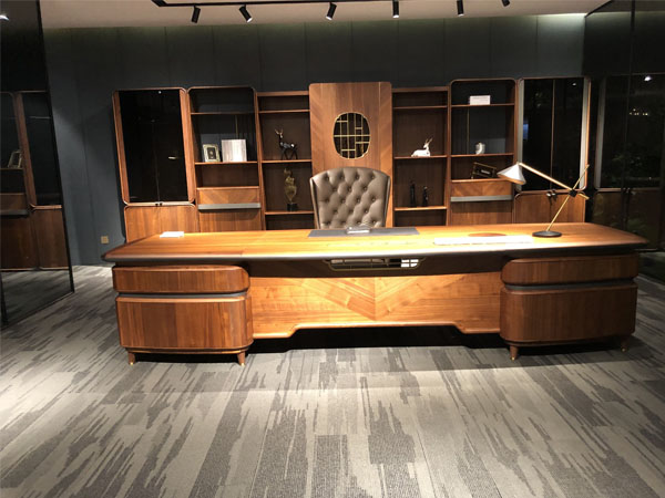 office furniture manager desk